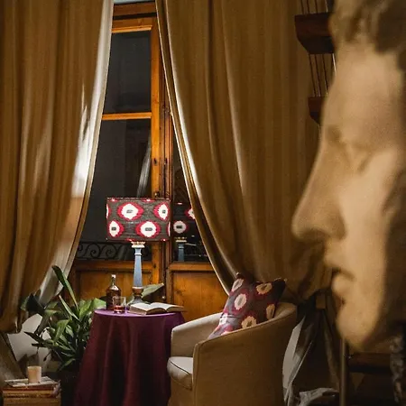 Guest house Capri Moon Florence